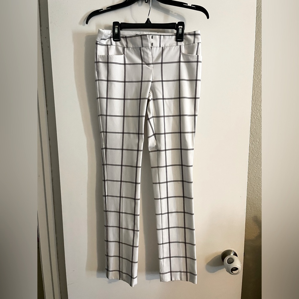 Express Columnist White Checkered Pants in Straight Leg